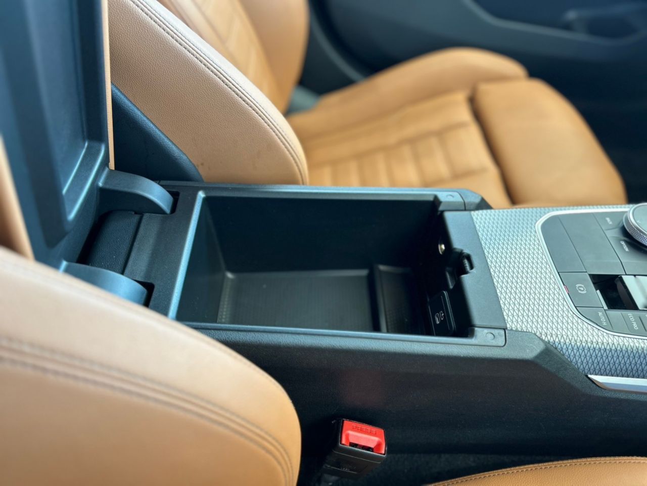 G21 M340i xDrive Touring LCI RHD