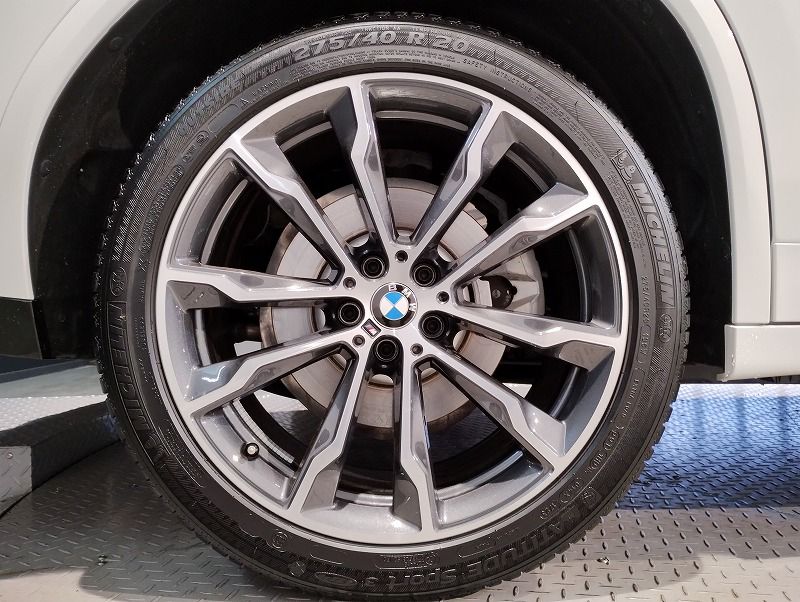 X4 xDrive20d RHD