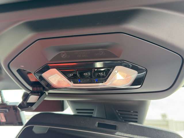 G29 z4 sDrive20i RHD