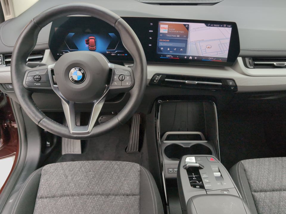 BMW 216