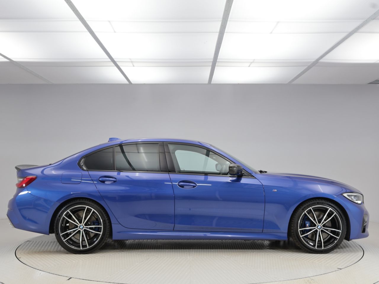330i Berline RHD