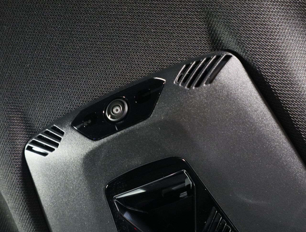 X2 M35i xDrive RHD