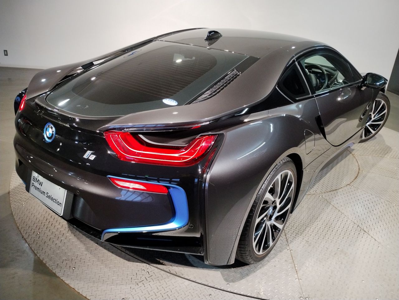 BMWI I8 RHD