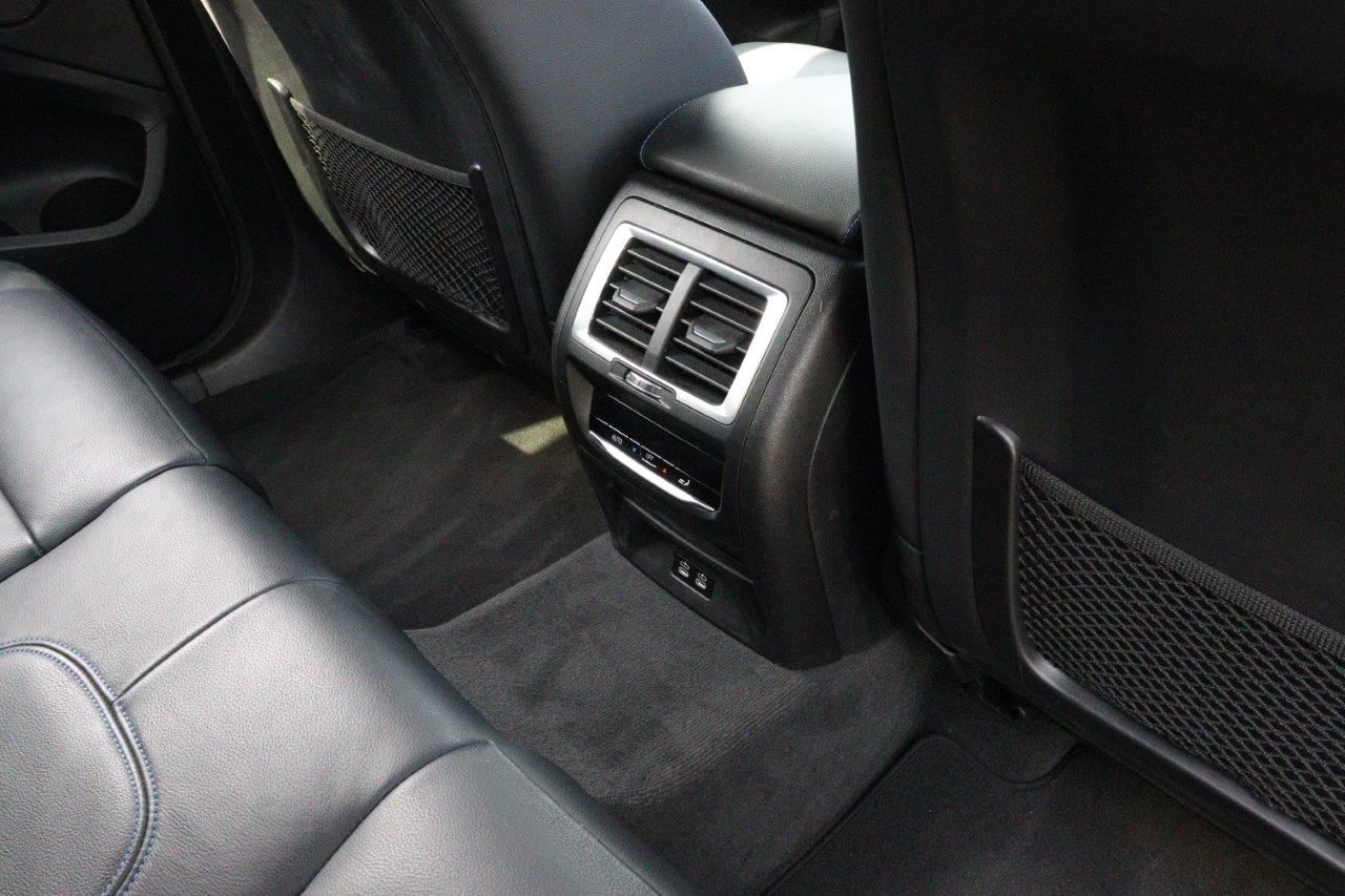 G08 iX3 BEV RHD