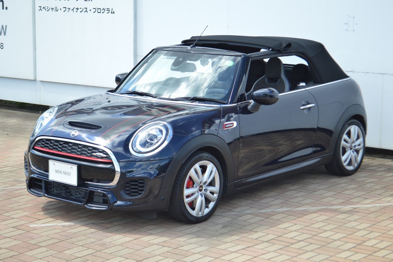 F57 MINI John Cooper Works Convertible LCI