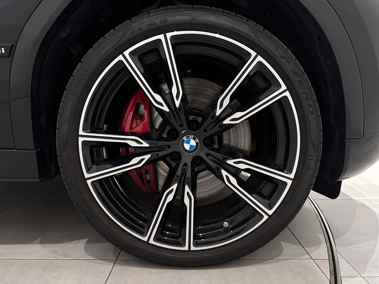 X6 M60i xDrive RHD