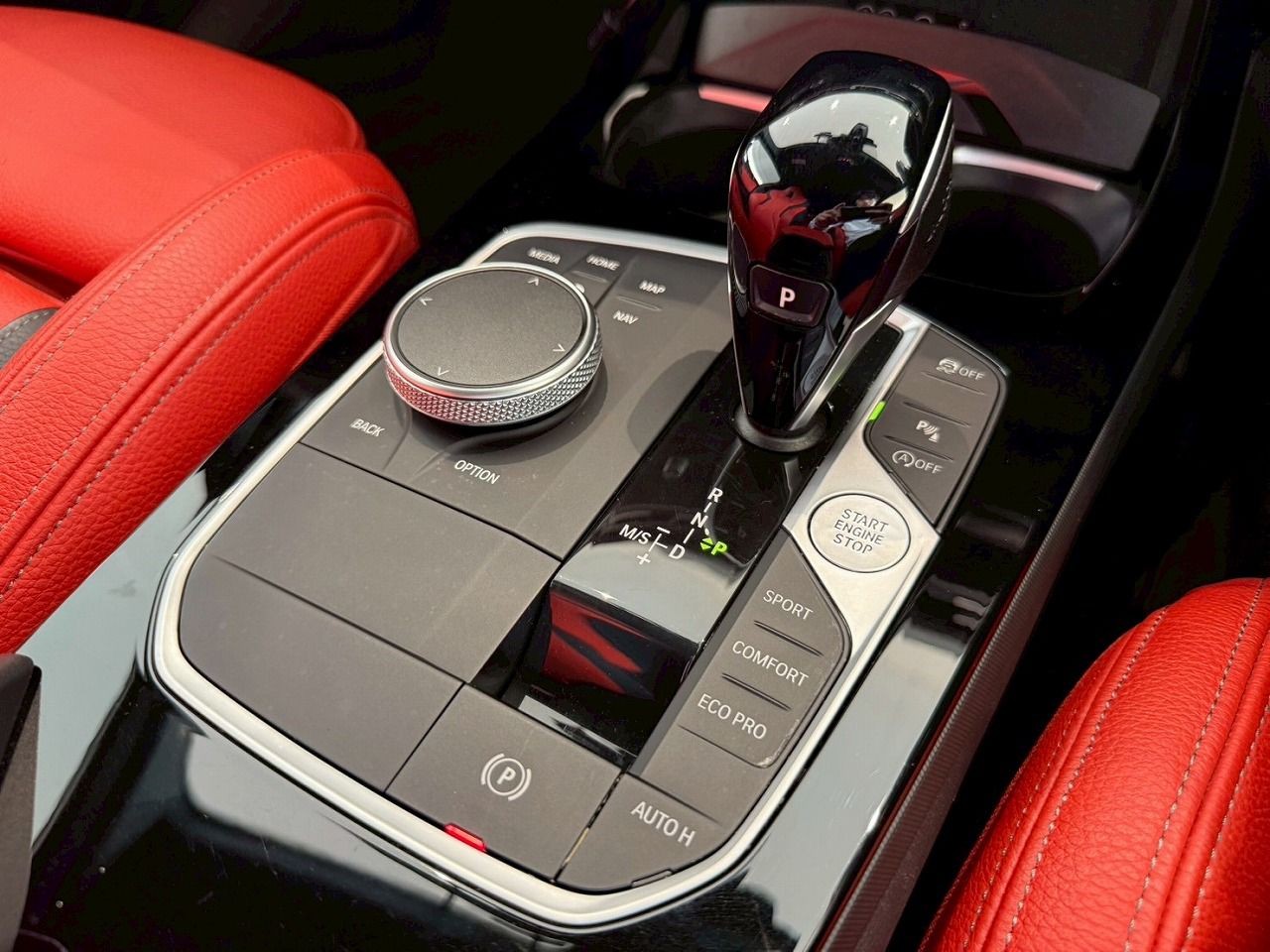 F4* **35i xDrive **** ***** B48 2.0i