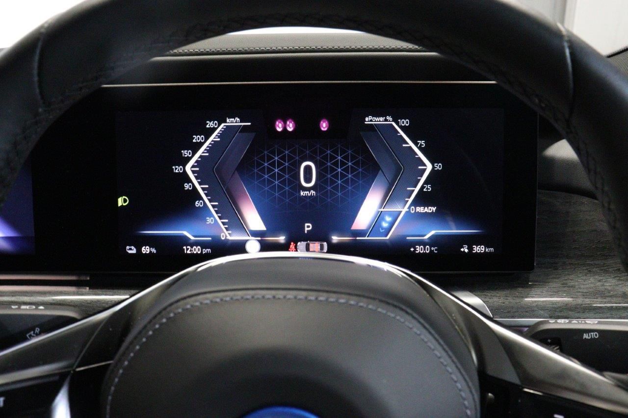 BMW i7 eDrive50 Sedan RHD