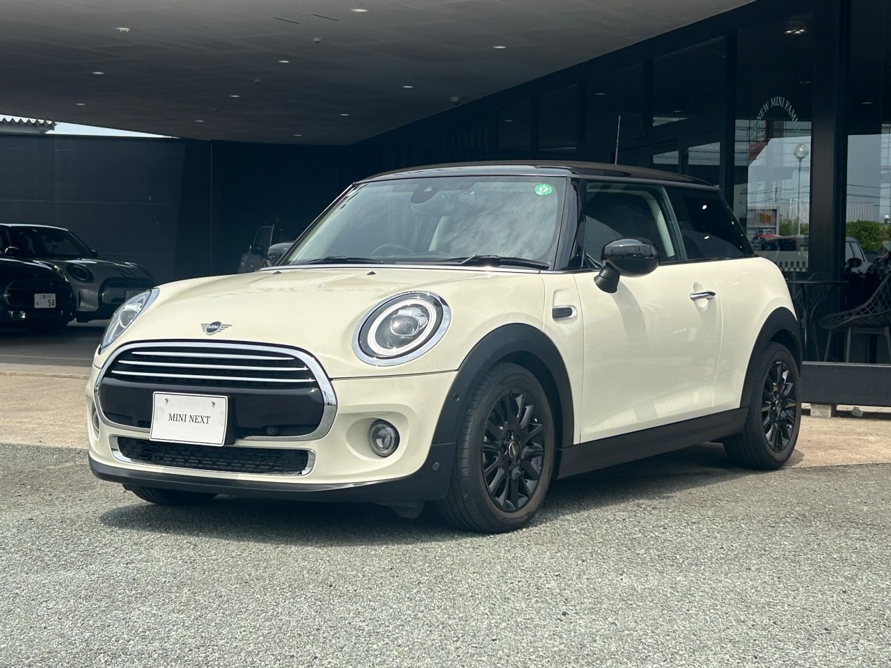 MINI COOPER 3 DOOR.