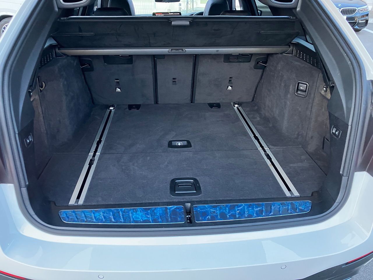 520d xDrive Touring RHD