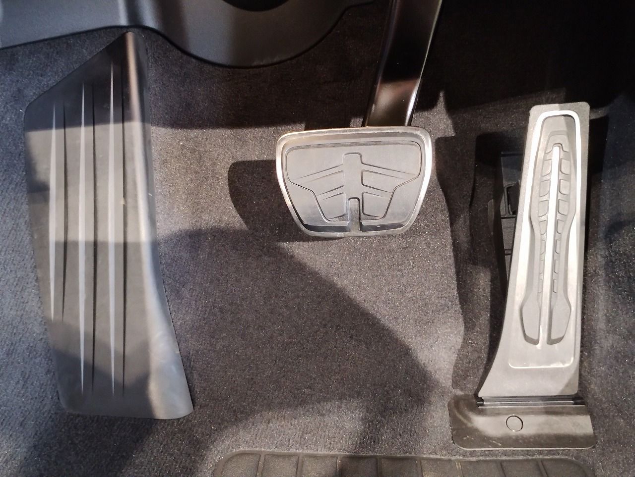 G23 M440i xDrive Convertible RHD