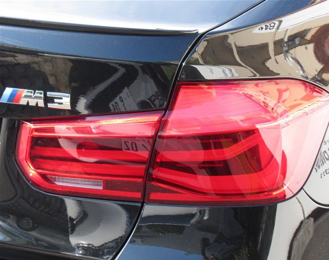 M3 LIMOUSINE RHD