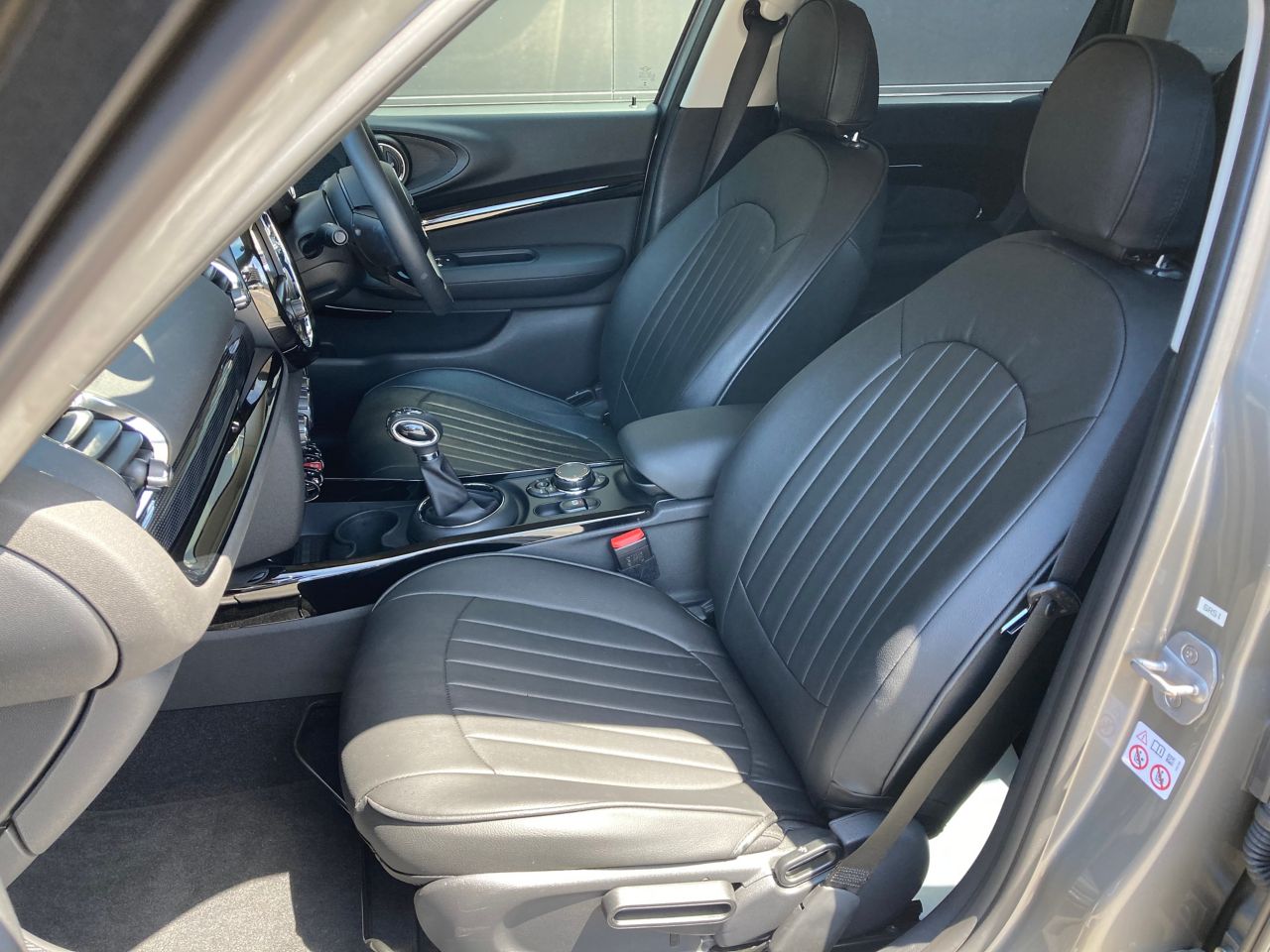 MINI CLUBMAN COOPER D