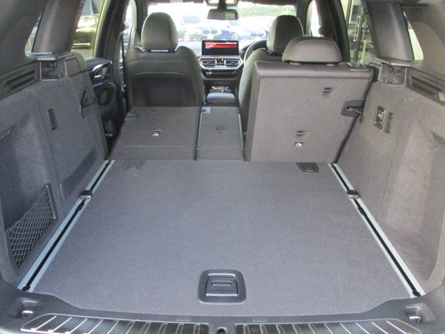 G01 X3 xDrive20d RHD ZA LCI