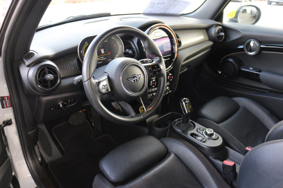 MINI Cooper SE