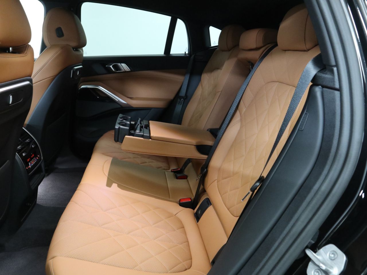 X6 xDrive30d M Sport RHD