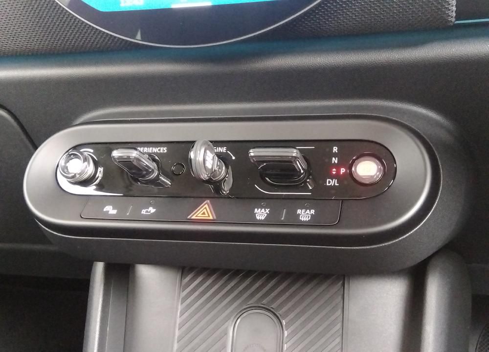 F66 MINI Cooper C 3Dr