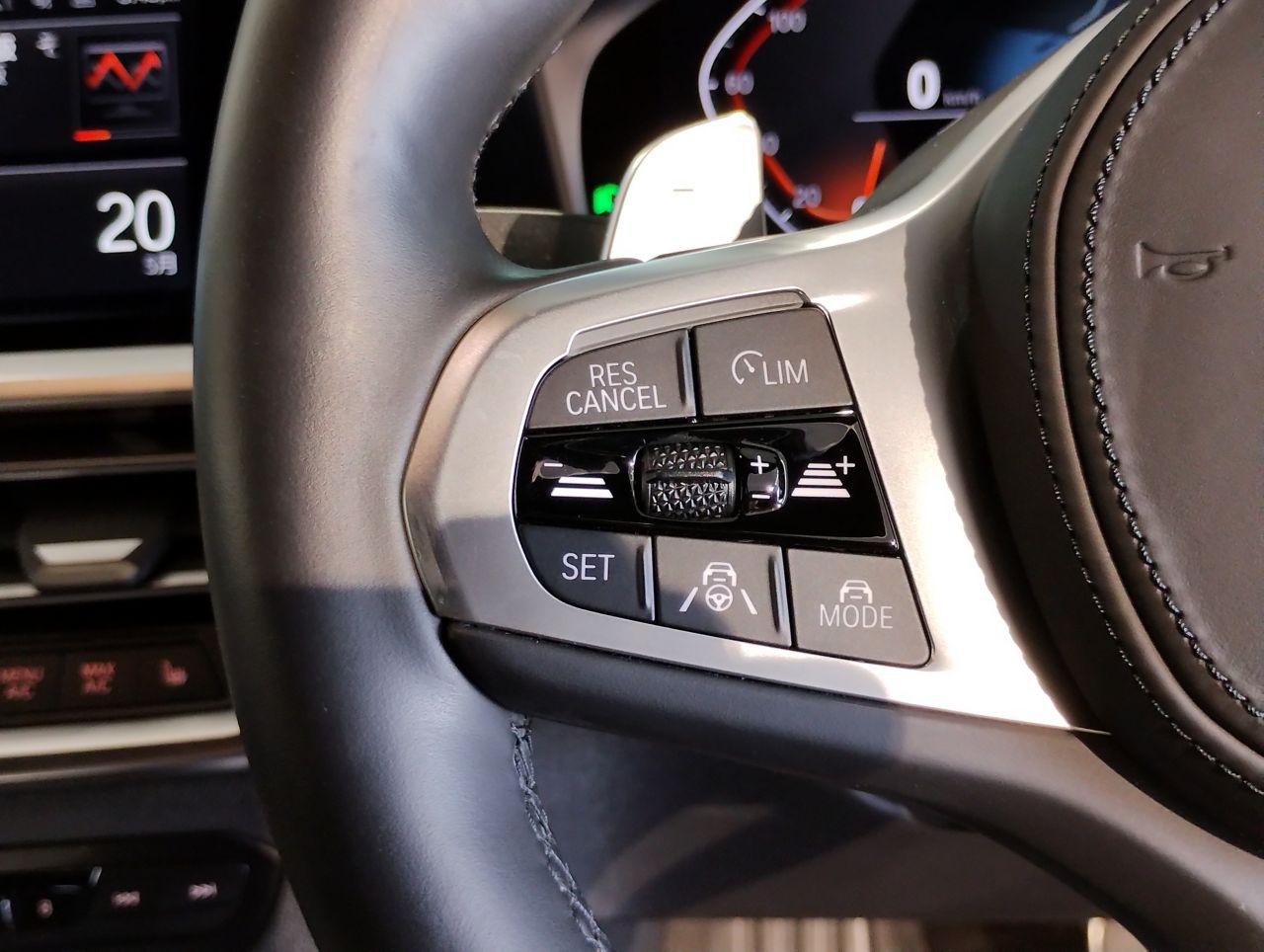 G21 320i RHD