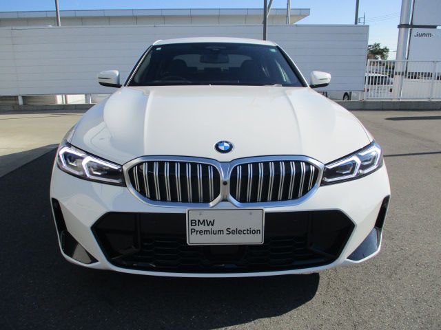 320d xDrive Berline RHD