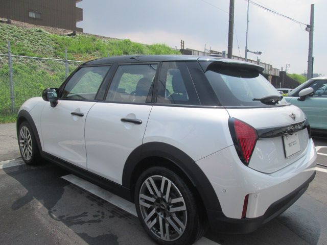 MINI Cooper C 5-doors