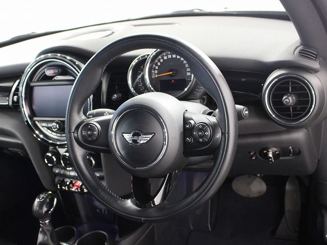 MINI CONVERTIBLE COOPER