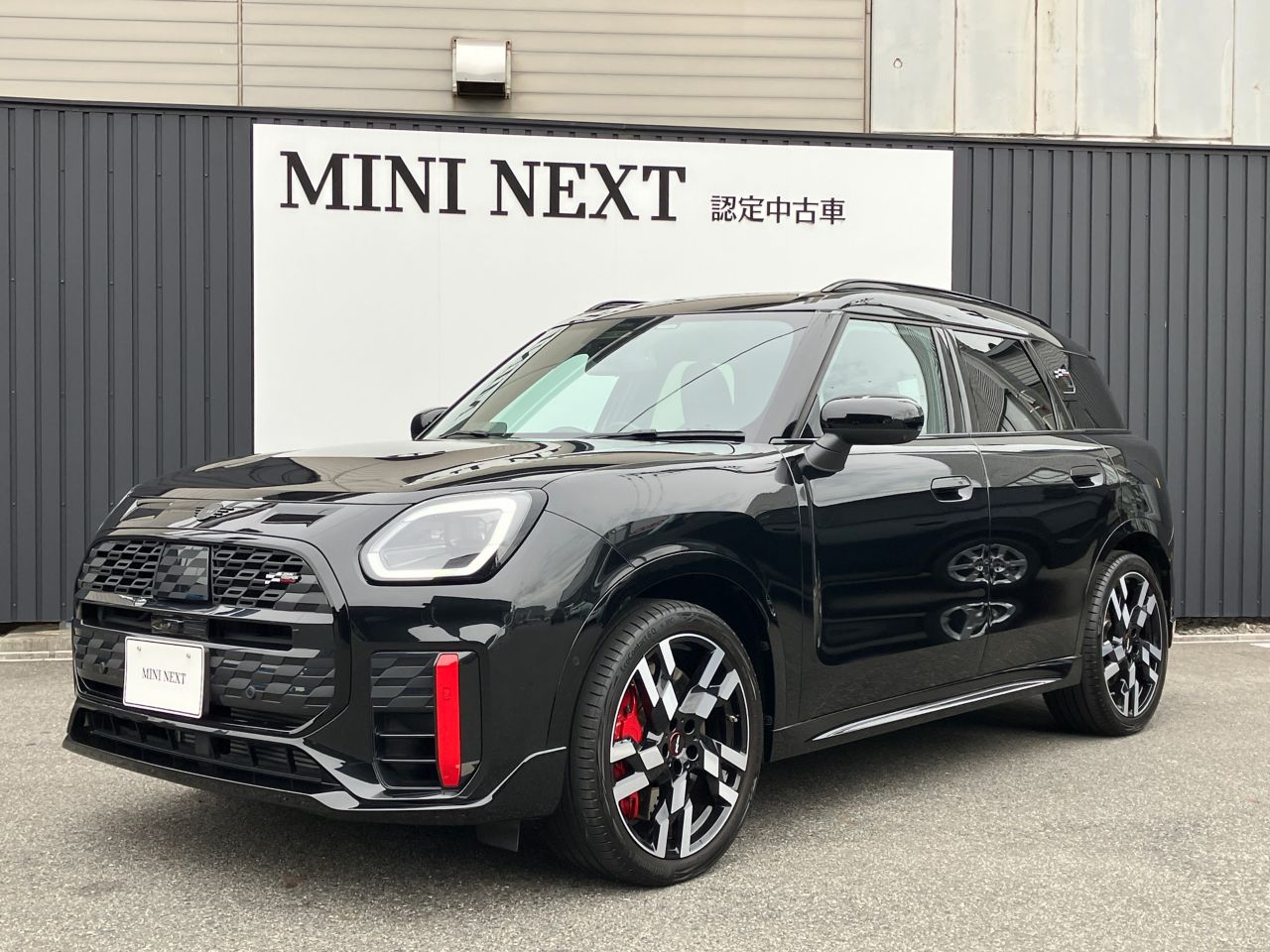 THE NEW MINI JOHN COOPER WORKS COUNTRYMAN ALL4