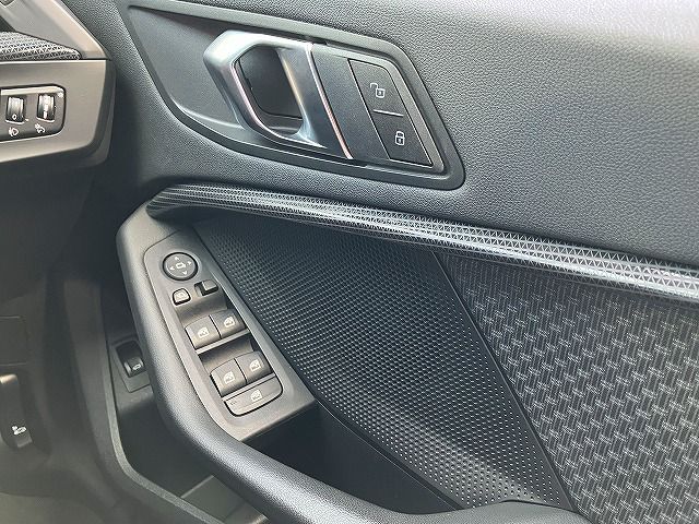 F40 118d Sports Hatch 5-door B47 2.0d