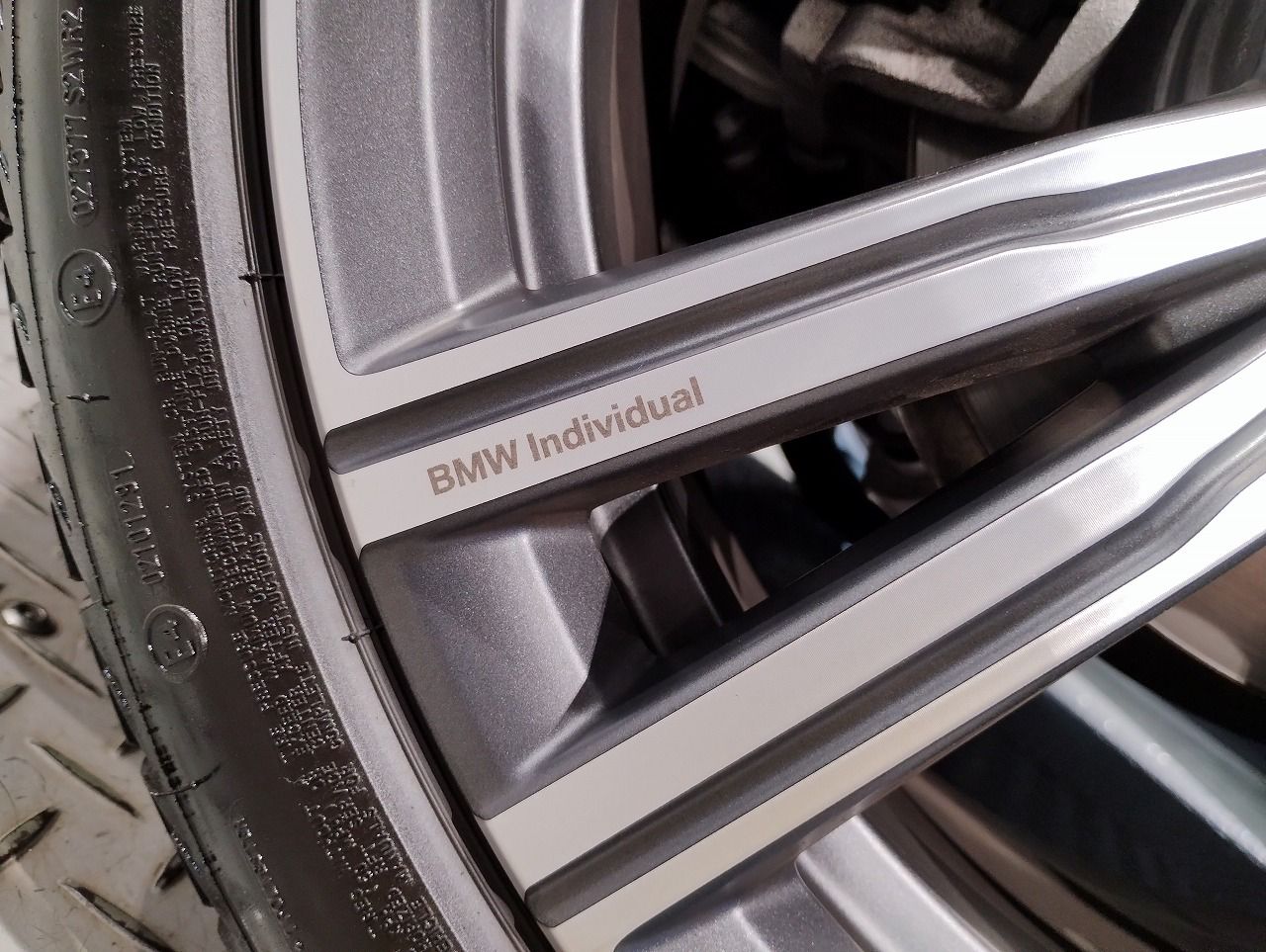 320d xDrive Berline RHD
