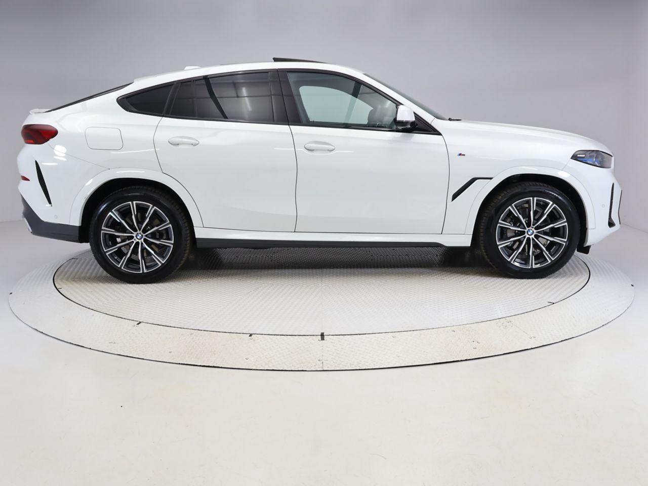 X6 xDrive30d M Sport RHD