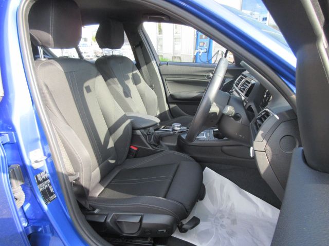 118D 5DOOR RHD