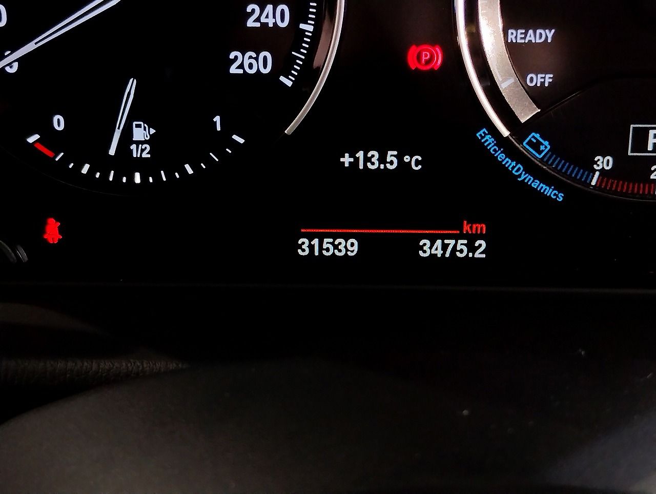 X1 sDrive18i RHD