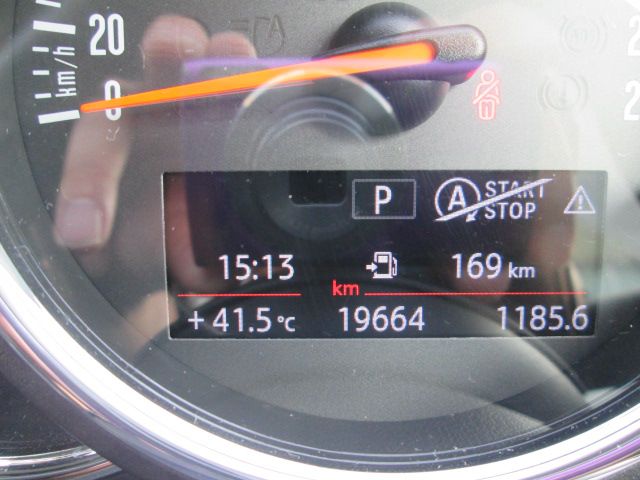 MINI CROSSOVER COOPER D