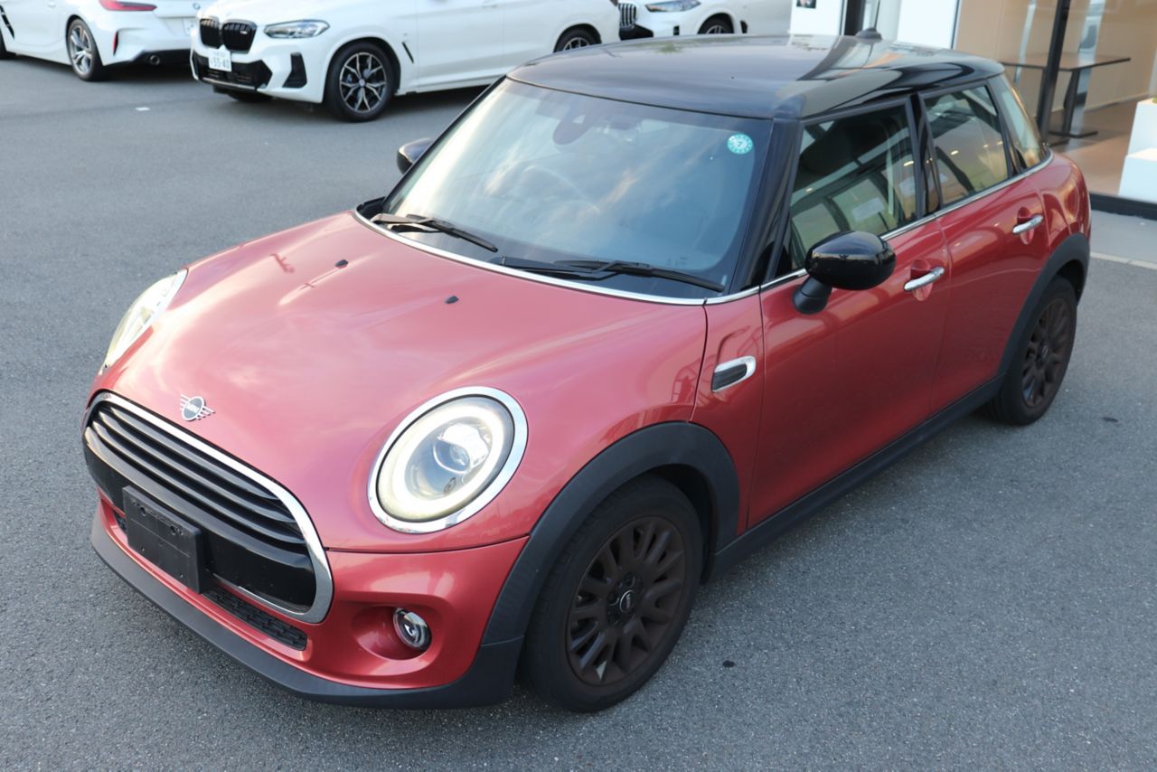 F55 MINI Cooper 5-Door Hatch LCI