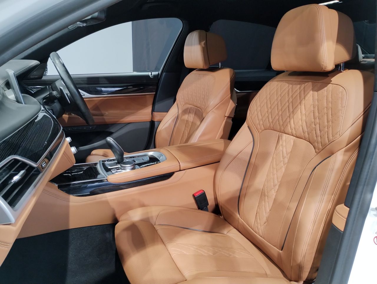 G11 740d xDrive Saloon RHD