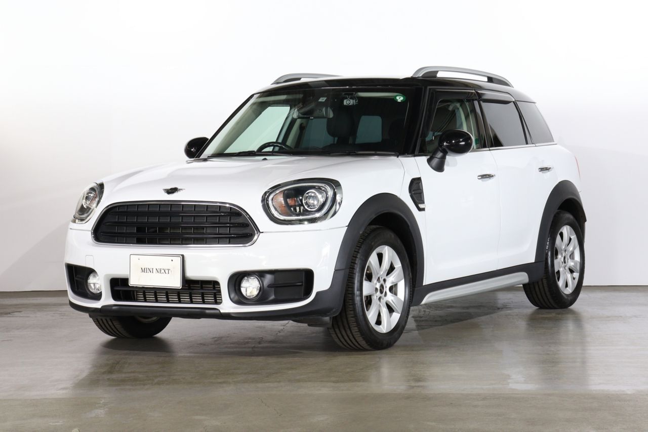MINI COOPER D CROSSOVER.