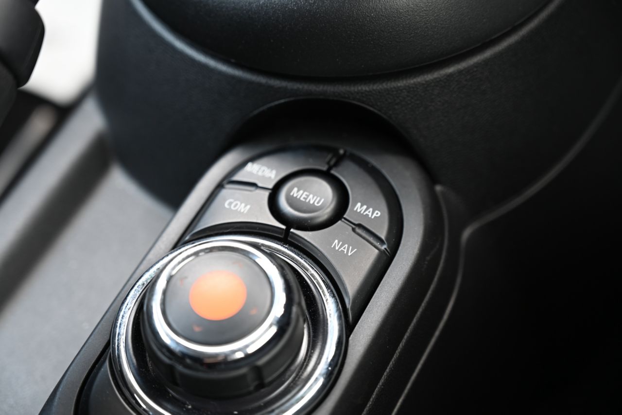 F56 MINI Cooper 3-Door Hatch LCI