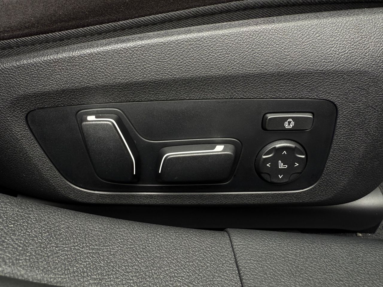 G26 i4 eDrive 40 LCI