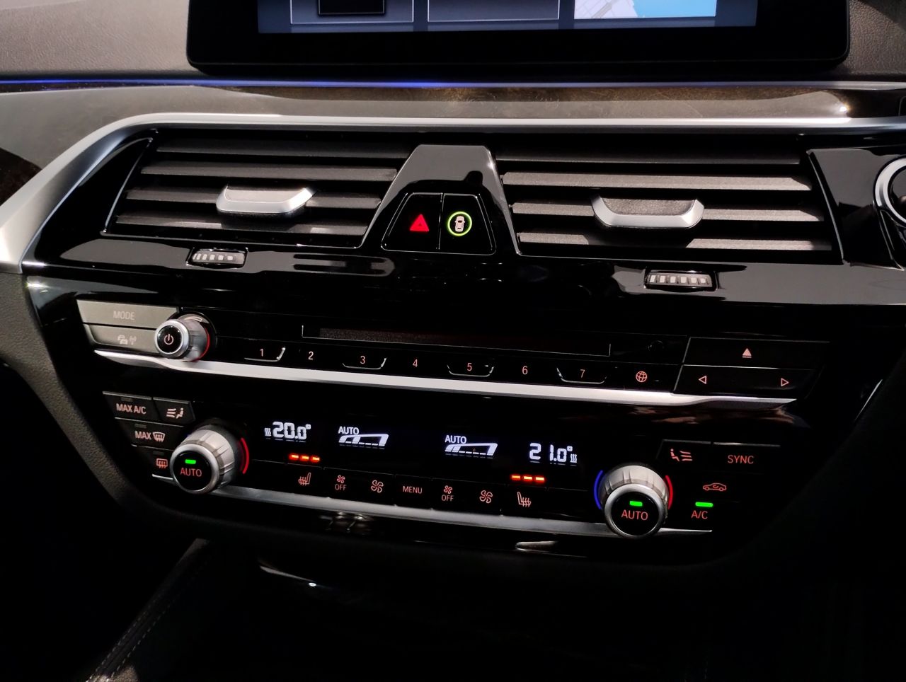 530I