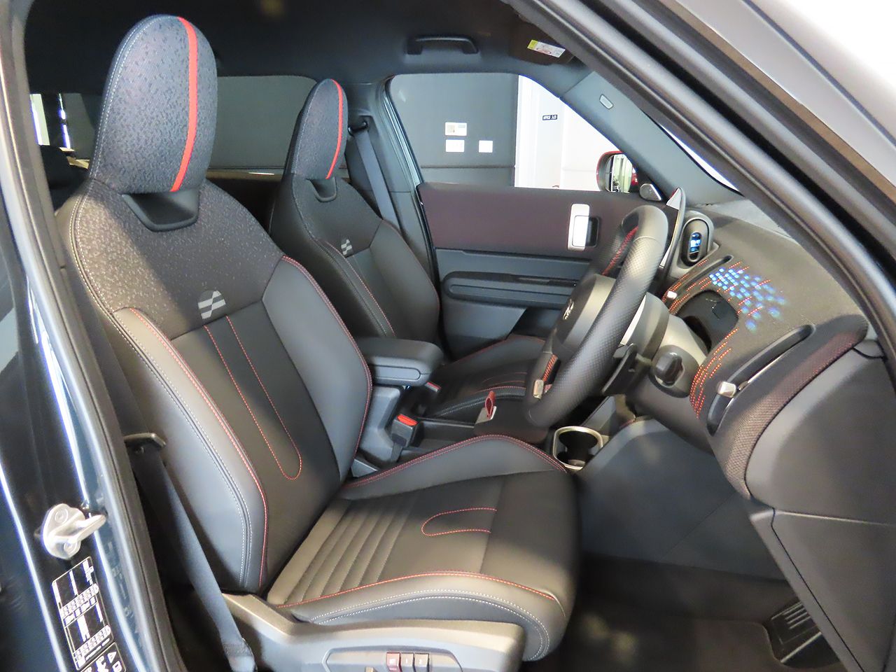 U25 MINI John Cooper Works Countryman ALL4
