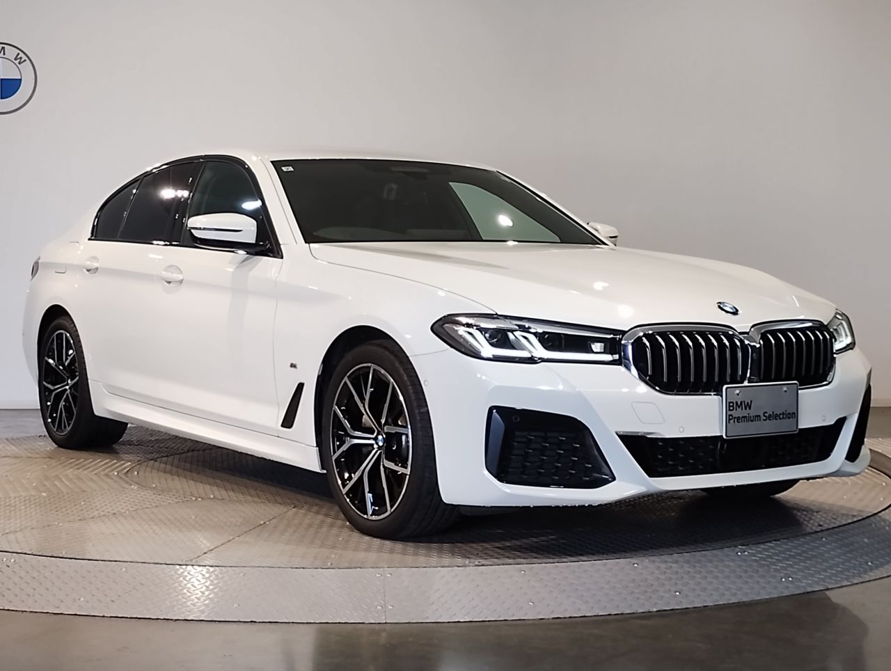 520i Sedan RHD