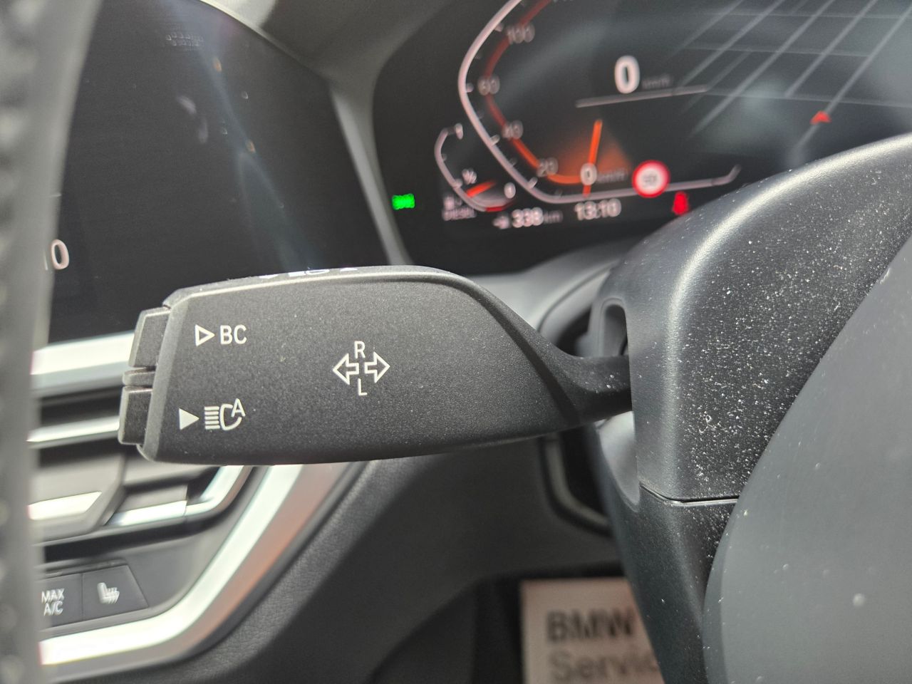 G20 320d xDrive RHD Saloon