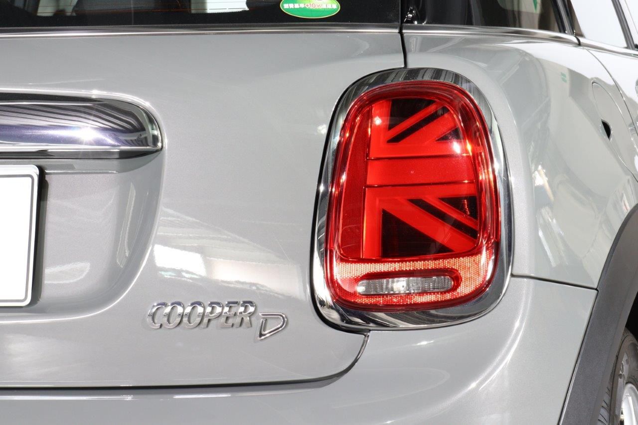 MINI F55 Cooper D 5dr Hatch LCI