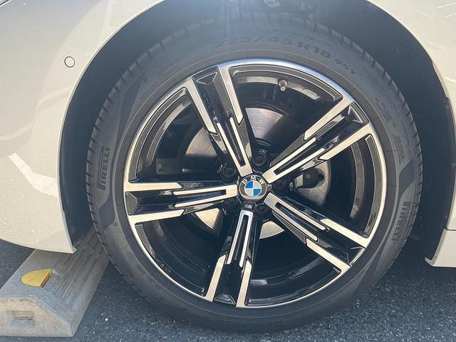 G42 220i Coupe