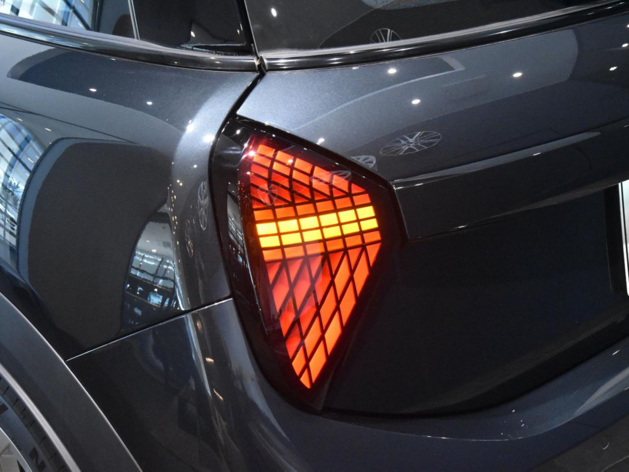 F66 MINI Cooper C 3Dr