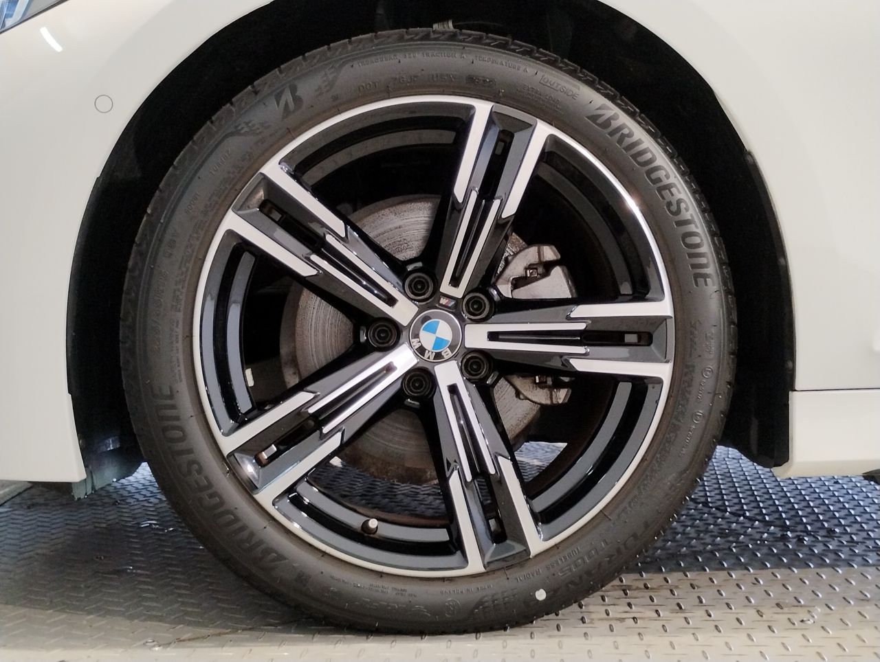 G20 320i Saloon LCI RHD MX
