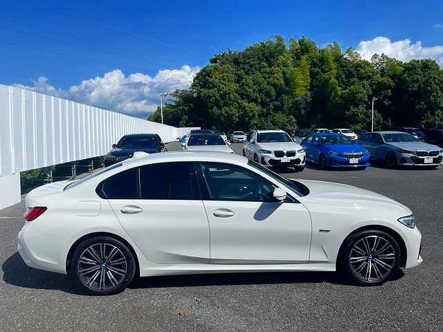G20 330e Saloon RHD MX