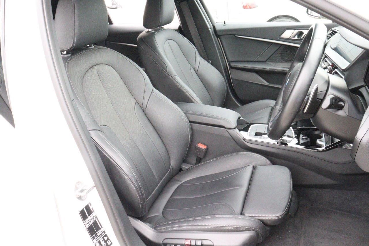 F40 M135i xDrive Sports Hatch 5-door B48 2.0i