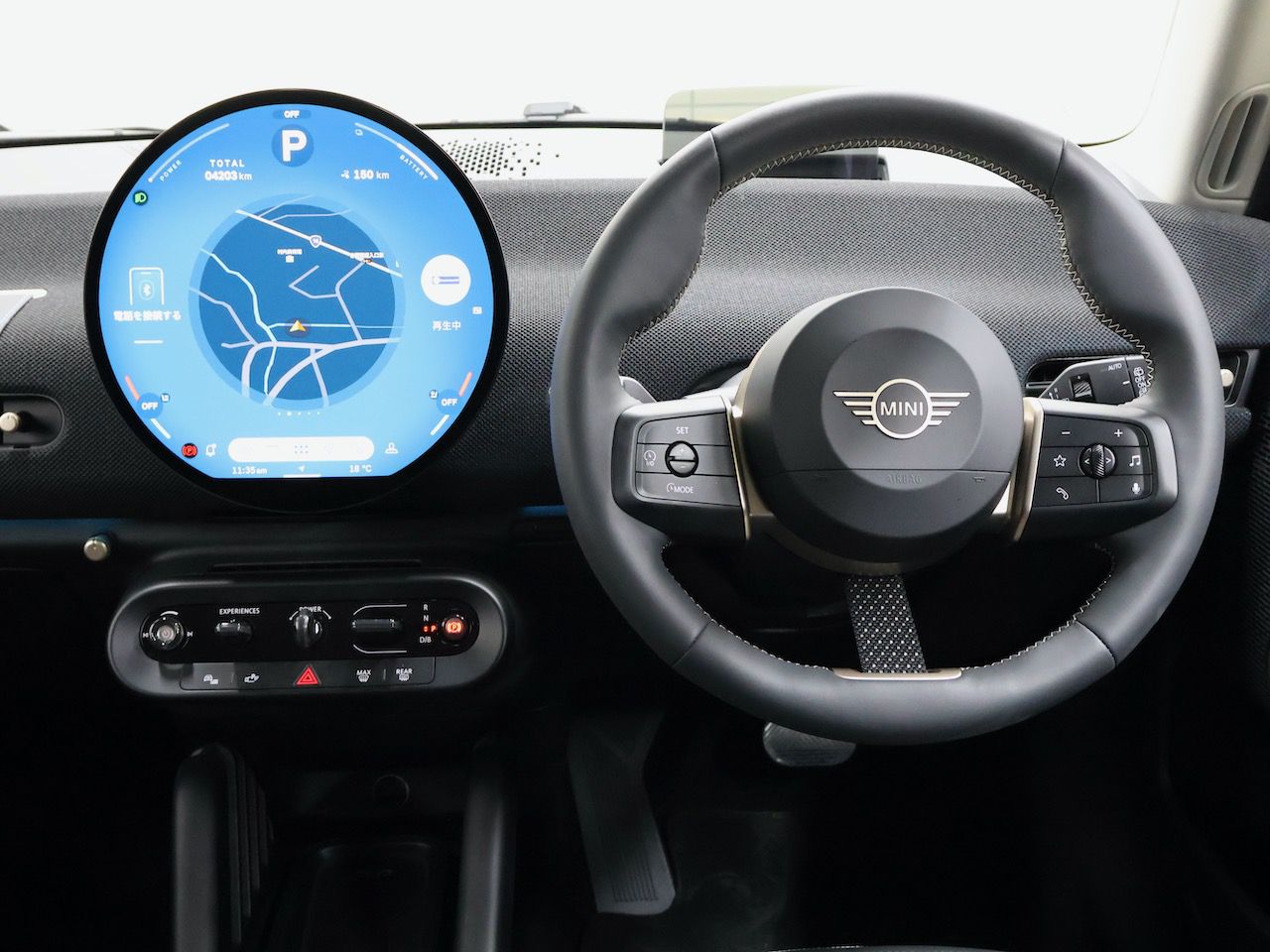 J01 MINI Cooper E