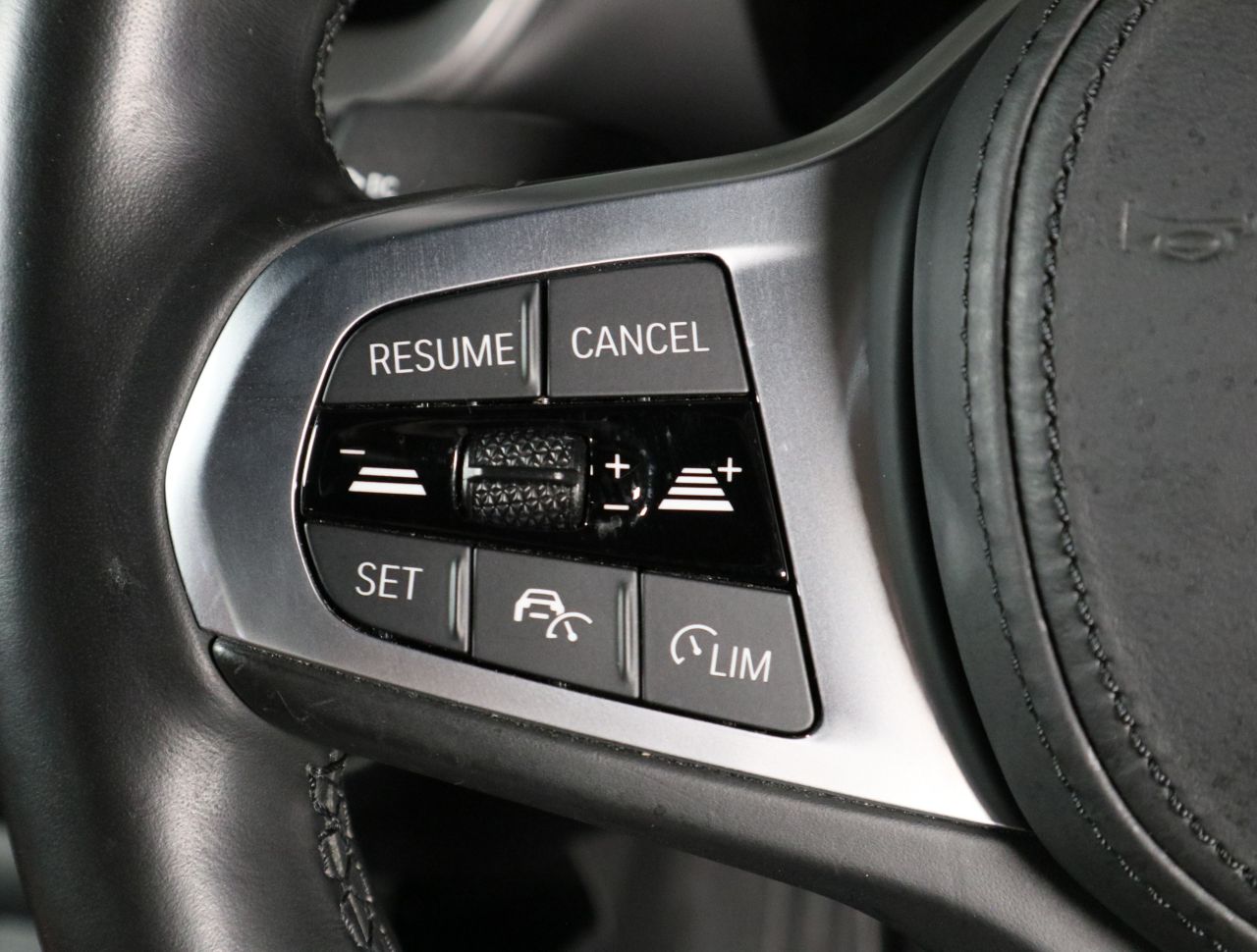 F40 118d Sports Hatch 5-door B47 2.0d