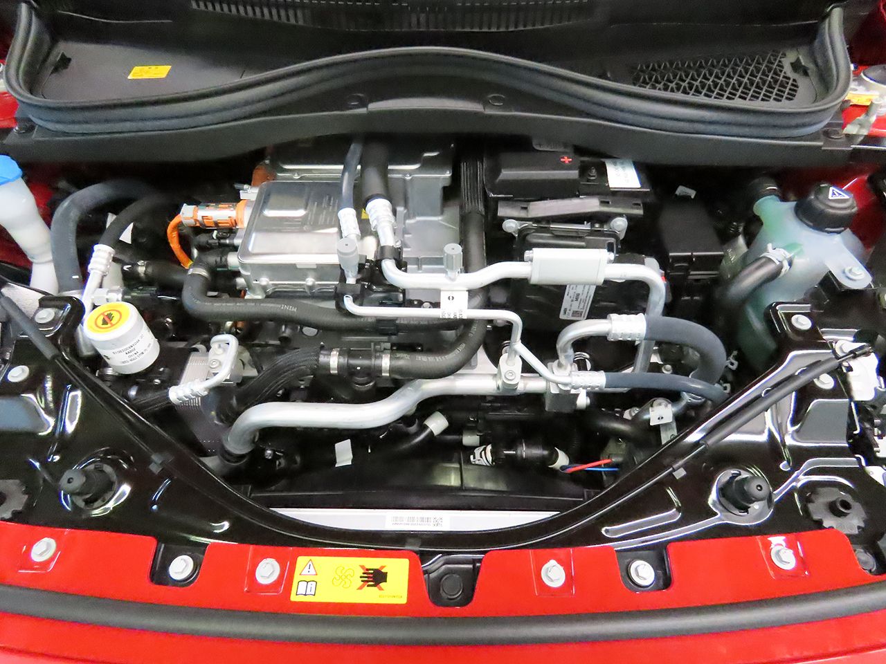 J01 MINI John Cooper Works Electric